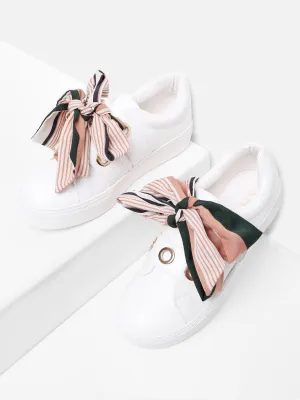 Bow Decorated Slip On Sneakers