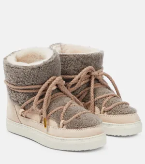 Classic sneakers made of sheepskin and leather ankle boots. Inuikii, multicolor